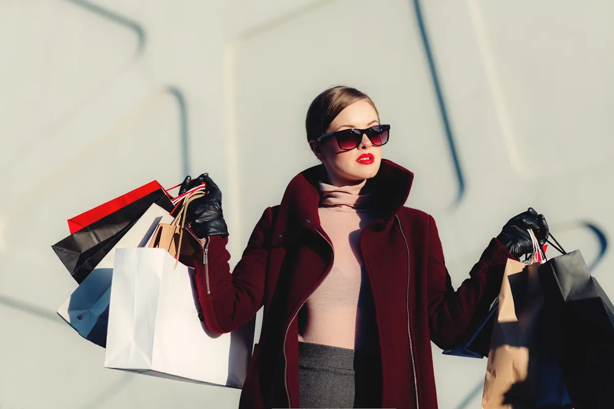 Best Coupon Strategy by Category: Fashion, Beauty, Tech, Grocery, and Travel