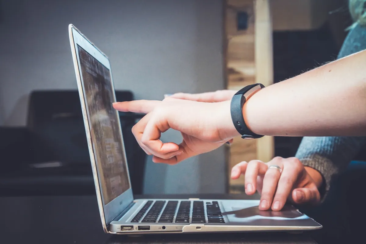 The 15-Minute Price Tracking Routine Before You Buy