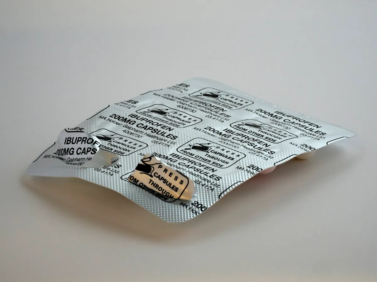 iHerb Supplement Shopping: Label, Serving Cost, and Safety Checklist