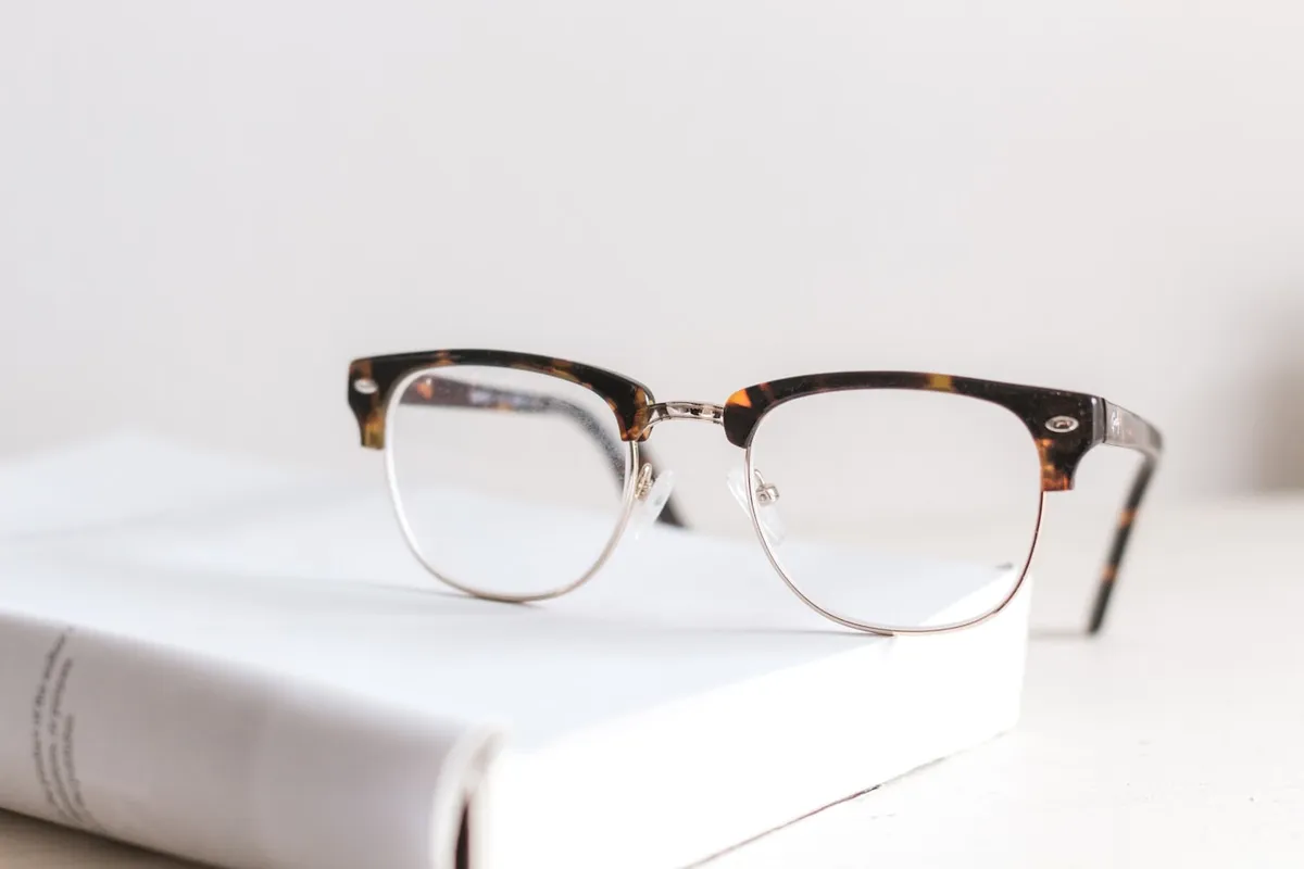 Warby Parker Glasses Buying Guide: Frame Fit, Lenses, Insurance, and Returns
