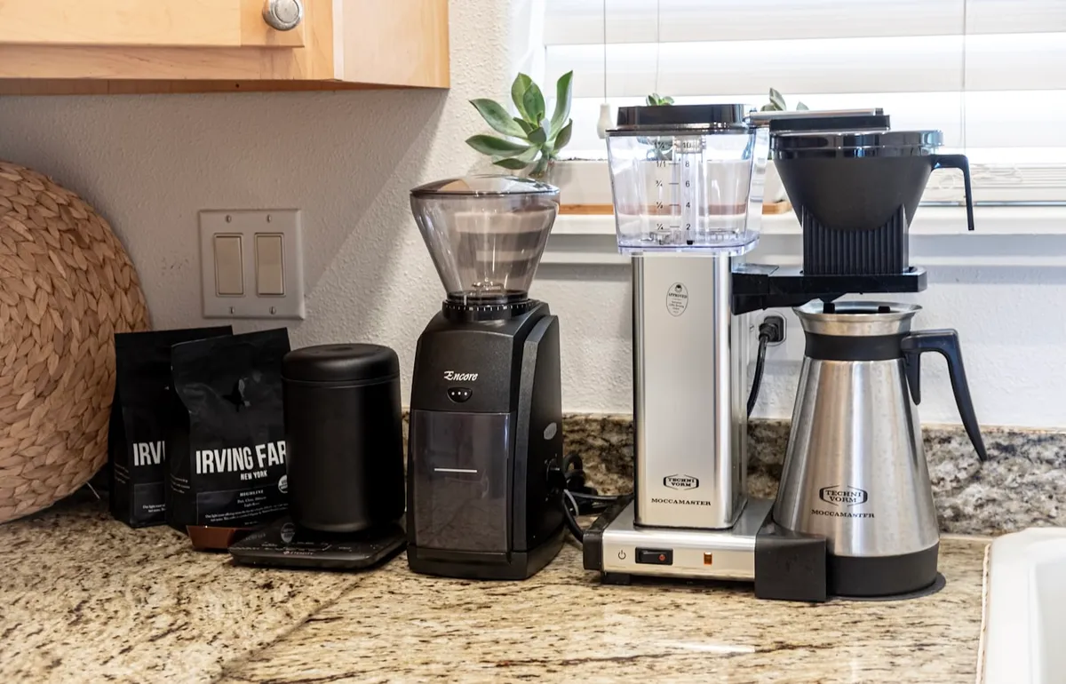 Vitamix E310 Buying Guide: Container Size, Recipe Fit, Care, and Warranty