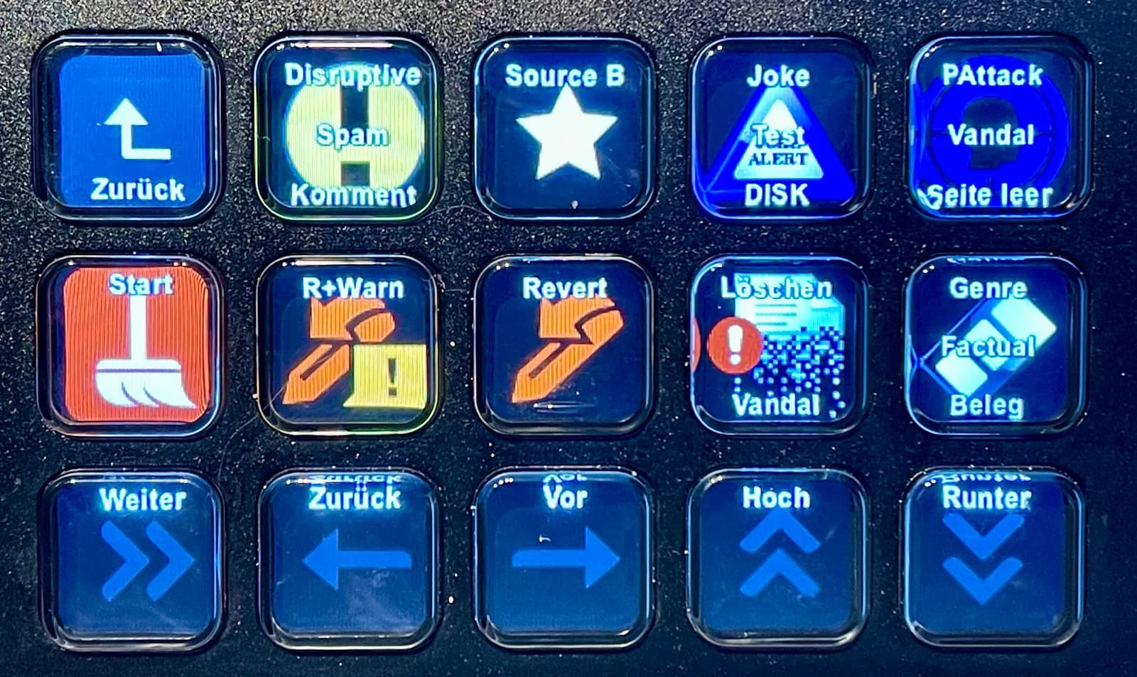 Elgato Stream Deck Review: Eleven Weeks as Both a Streaming Rig and a Desk Macro Pad